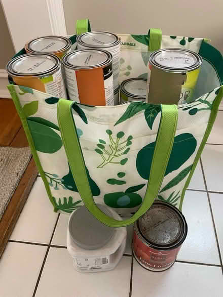 Photo of free paint samples, latex (Watertown near Belmont) #1
