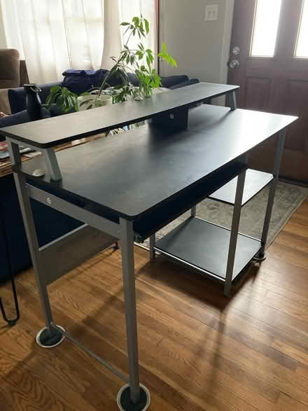 Photo of free Desk (Folsom) #1