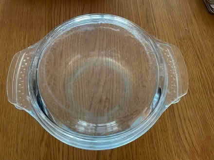 Photo of free Two Pyrex dishes with lids (EH16, Liberton) #2