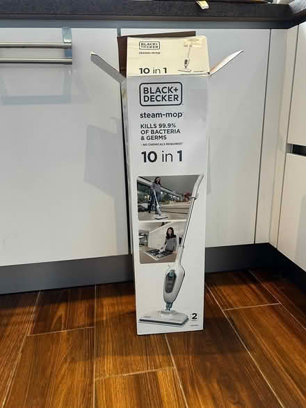 Photo of free Black and Decker steam mop (Dun Laoghaire/Ballybrack) #3