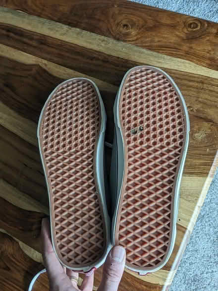 Photo of free Vans 10.5 shoes (Hackbridge) #3
