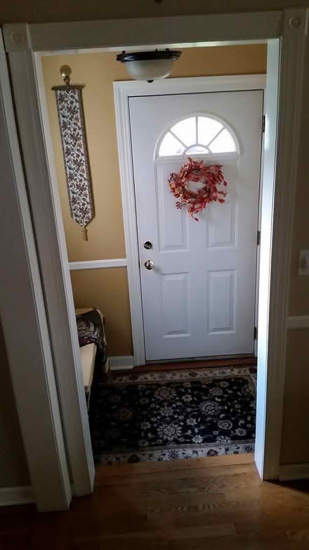 Photo of free Foyer or Hallway Light (River Edge, NJ) #2