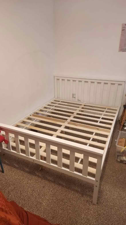 Photo of free Double Bed (Bagshot GU19) #1