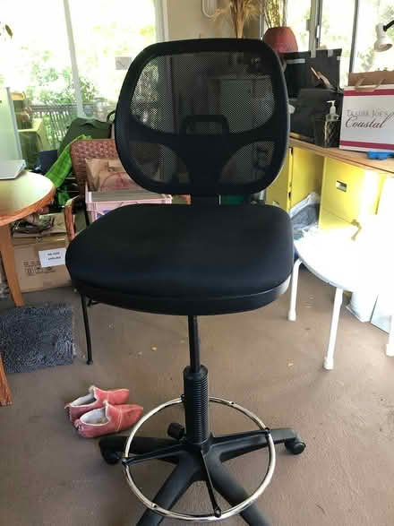 Photo of free Tall office chair w/wheels (Novato) #1