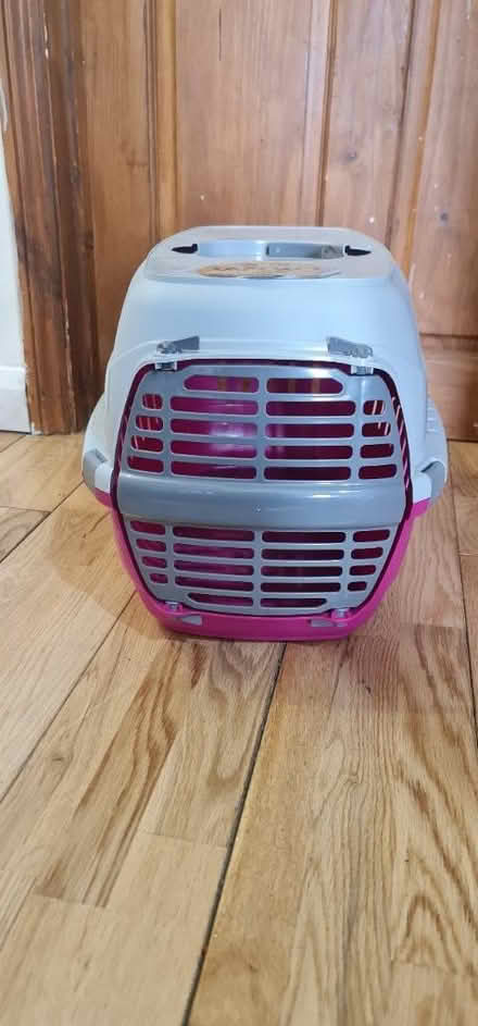 Photo of free Small pet carrier (NW2 Cricklewood) #2
