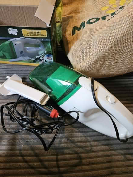 Photo of free Portable vacuum cleaner (Teddington) #2