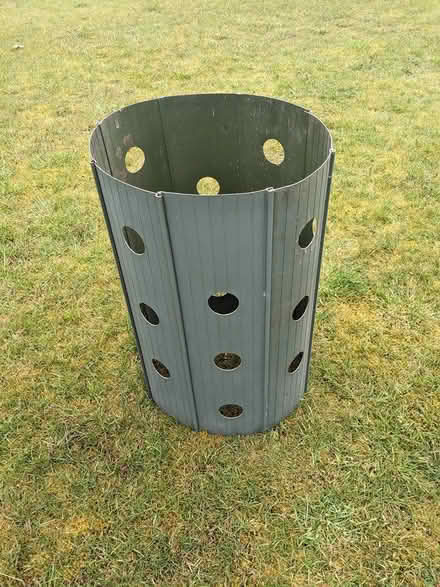 Photo of free Compost Bin (Riverhead TN13) #1