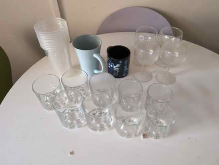 Photo of free Various glasses and mugs (Sandridge AL4) #1