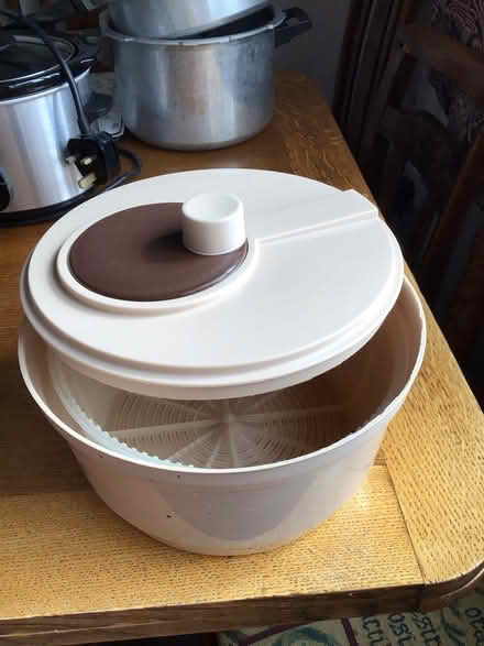 Photo of free Salad spinner (Ashton OL6) #3