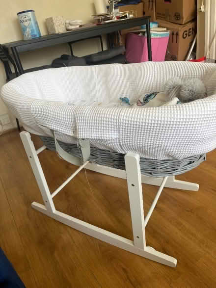 Photo of free Moses basket (Erith DA7) #1