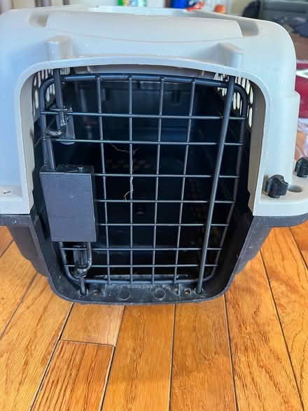 Photo of free Cat carrier (16th St. Heights) #1