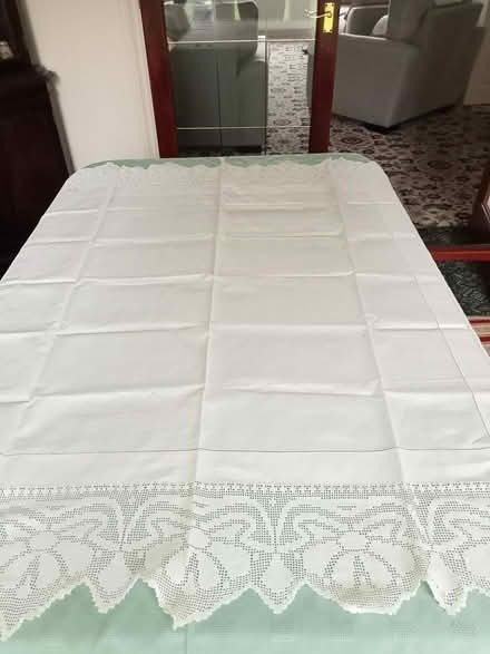 Photo of free Tablecloth with crocheted lace trim (Pedmore DY9) #1