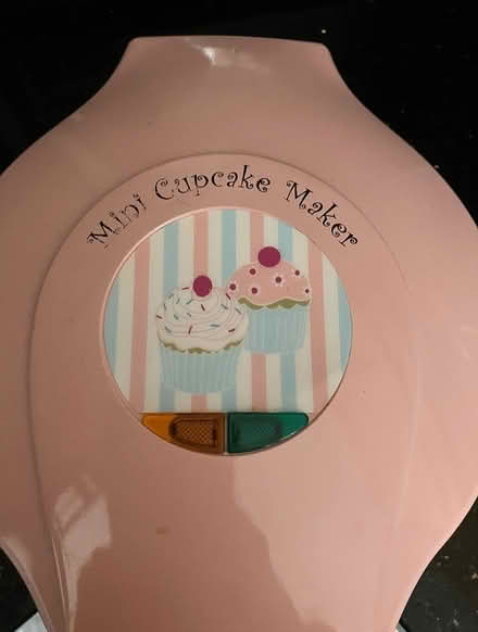 Photo of free Mini cupcake maker (Orpington) #3