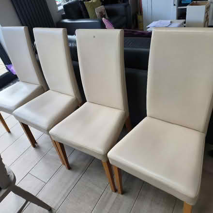 Photo of free Dining chairs x4 (SY2) #3