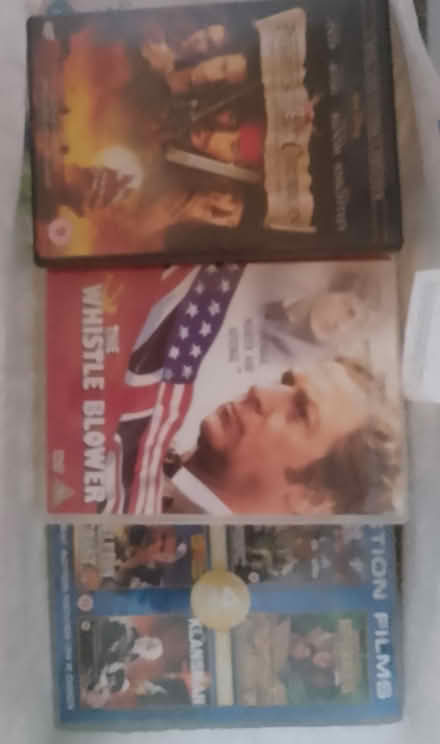 Photo of free Silver DVD player with 100+DVDs (Dundee DD3) #1