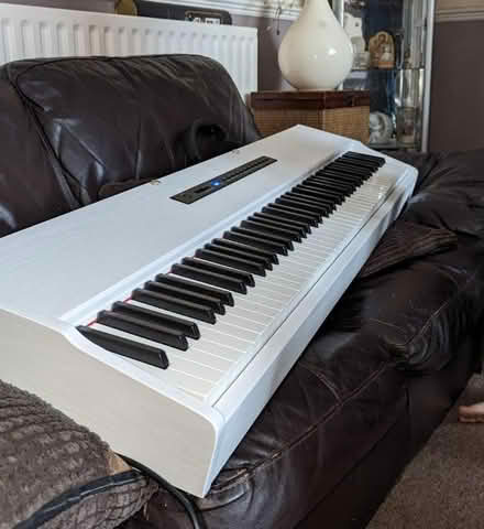 Photo of free Electric Piano - No sound (Upper Parkstone BH14) #1
