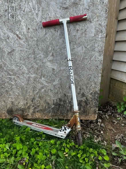 Photo of free Old razor scooter (Sykesville) #3
