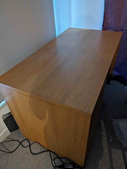 Photo of free Desk with drawers (EH16) #2