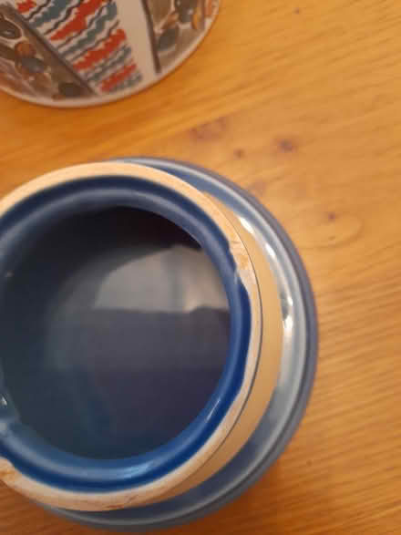 Photo of free coffee sugar and tea cannisters (Hollins BL9) #3