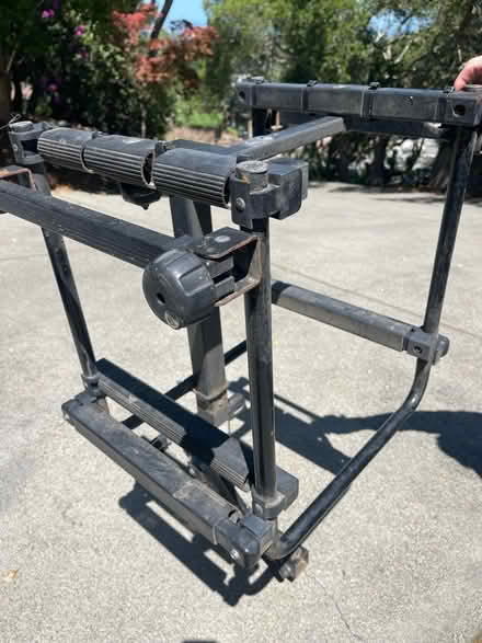 Photo of free Thule Ski/Sbowboard Carrier (Belmont - Cipriani & Alameda) #1