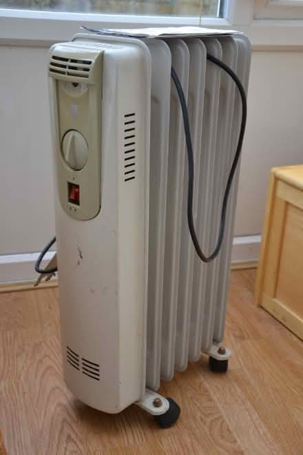Photo of free Electric oil freestanding radiator on wheels (Chorleywood House estate WD3) #1