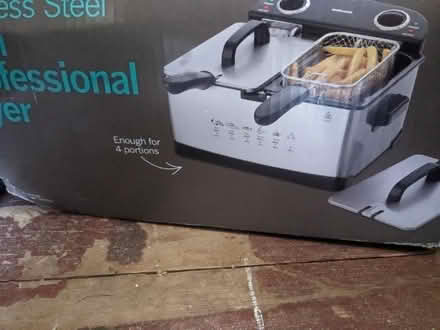 Photo of free Double oil fryer (Ipswich IP1) #1