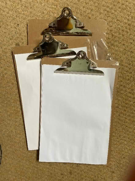 Photo of free paper lampshades, bags, clipboards (Hope S33) #3