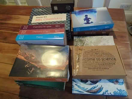 Photo of free Kids science experiment set (St Albans AL1) #1