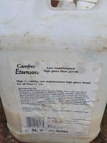 Photo of free Professional Floor Polish (WD25) #2