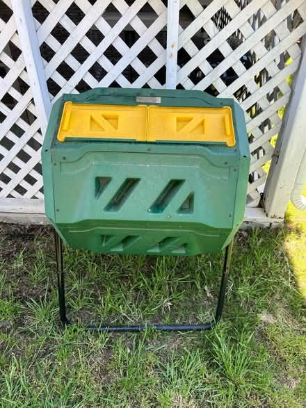 Photo of free Composter (Armijo) #1