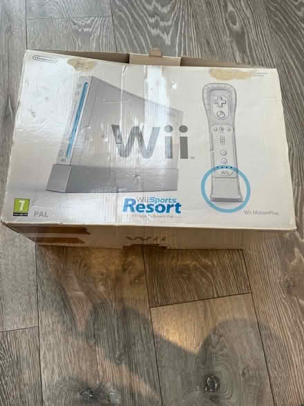 Photo of free Wii console + balance board (DA15) #1