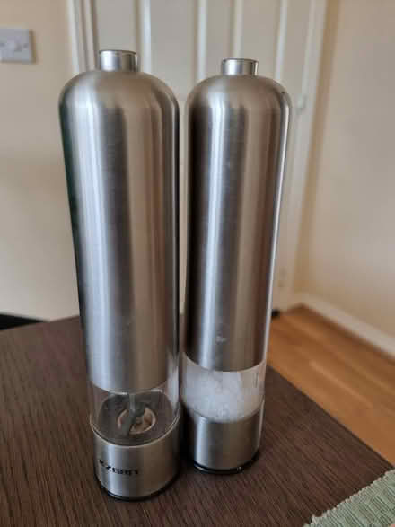 Photo of free Electric salt pepper grinder (GL2) #1