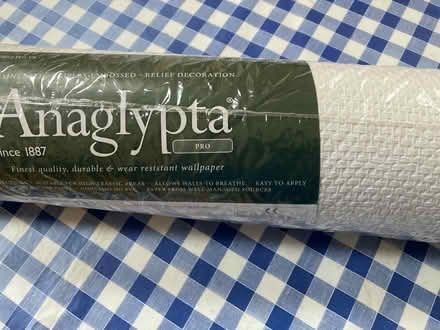 Photo of free Anaglypta wallpaper (Bear Flat) #1