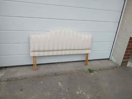 Photo of free Headboard 4'6" (Prescott SY4) #1