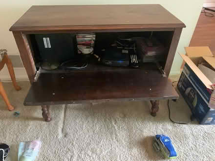 Photo of free Antique table (Manchester/Ballwin) #2