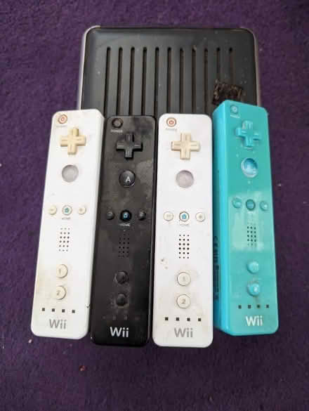 Photo of free Nintendo Wii (Homebrew (Tredworth GL1) #3
