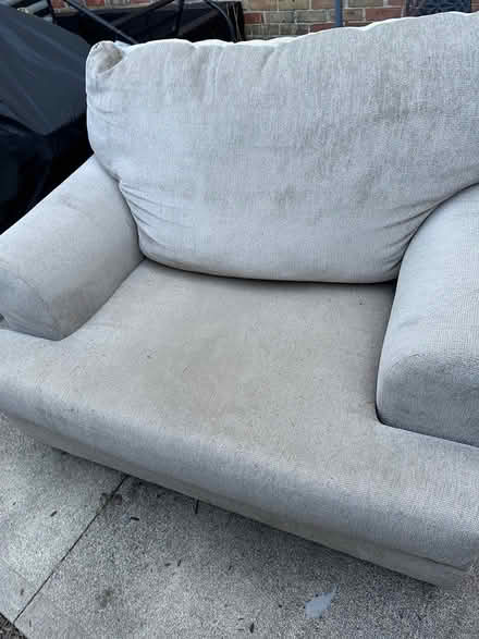 Photo of free Oversized chair (Northwest Columbus) #3