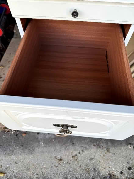 Photo of free White bedside cupboard (Putney SW15) #3