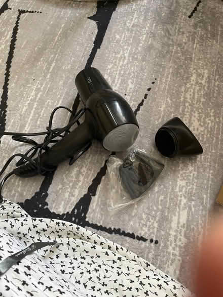 Photo of free Blow dryer (SE11) #1
