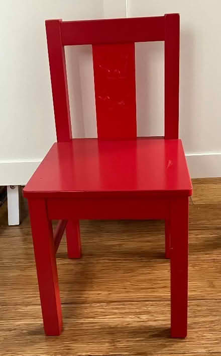 Photo of free Kid’s chair (Finsbury Park N4) #1