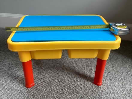 Photo of free Sand/water tray (Corstorphine EH12) #1