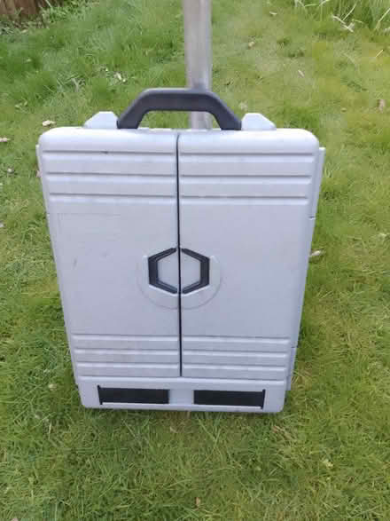 Photo of free Tool box (AB10) #1