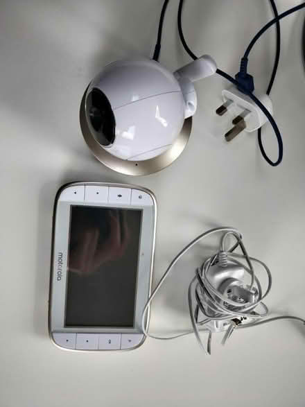 Photo of free Motorola camera baby monitor (Cranfield MK43) #1