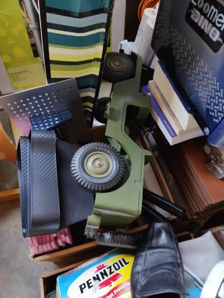 Photo of free Garage of Surprises (DA16) #2