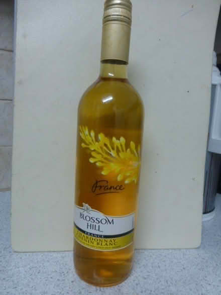 Photo of free Unopened Bottle white wine (North Tonbridge.) #2