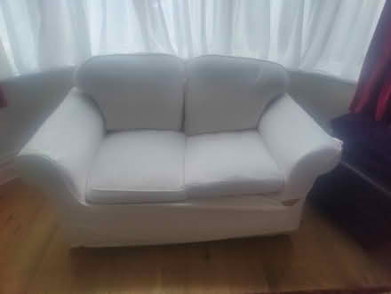 Photo of free 2 seater sofa Oakland Madrid (Purley CR8) #2