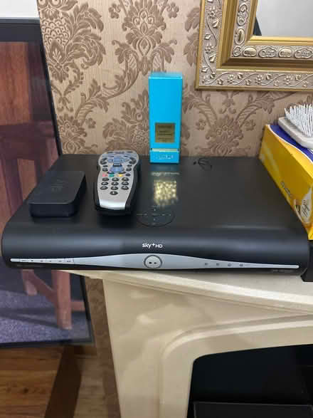 Photo of free sky+hd box (S4) #1