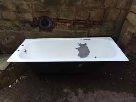 Photo of free Cast iron bath (Brincliffe S11) #3