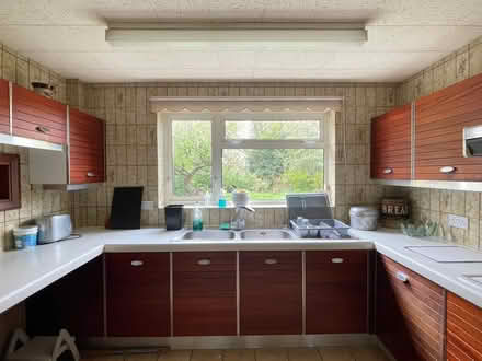 Photo of free Kitchen cabinets (Oadby LE2) #2