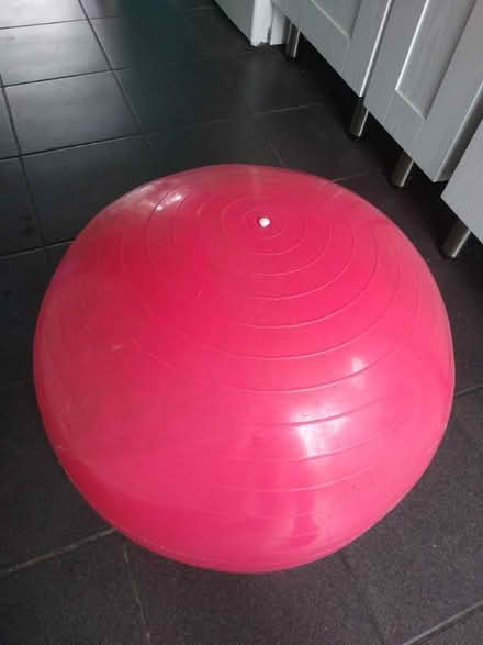 Photo of free Gym/exercise ball (Holbrooks CV6) #1